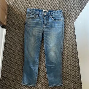 Free people medium wash cropped jeans